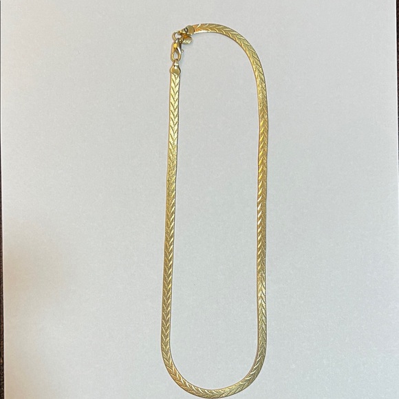 Source Unknown Jewelry - Vintage 14k GE Lind Elegant Gold Necklace flat herringbone style